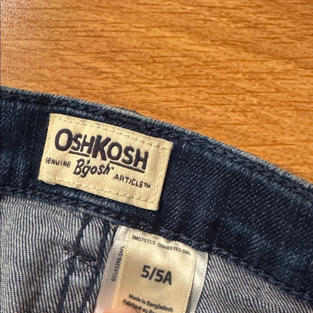 OshKosh B'gosh Blue Denim Button Fly snap up Jeans kids size 5 - Picture 4 of 7